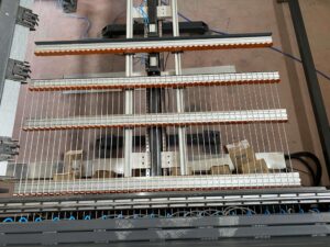 Tam-Otomatik-Cit-Panel-Punta-Kaynak-Makinesi-Tel-Atma-Bolumu-4